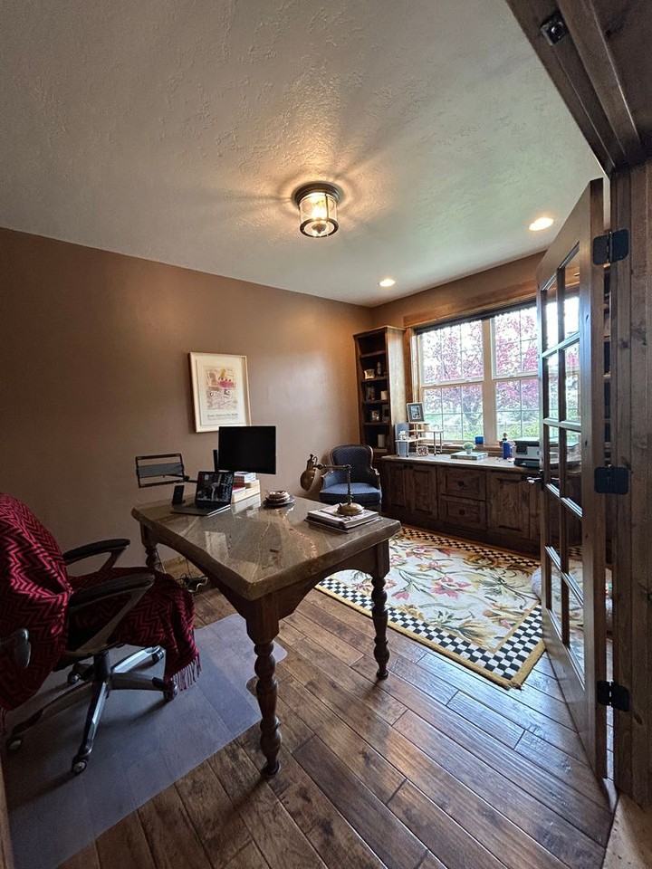 1175 Hard Rock Rd - Photo 7 of 50