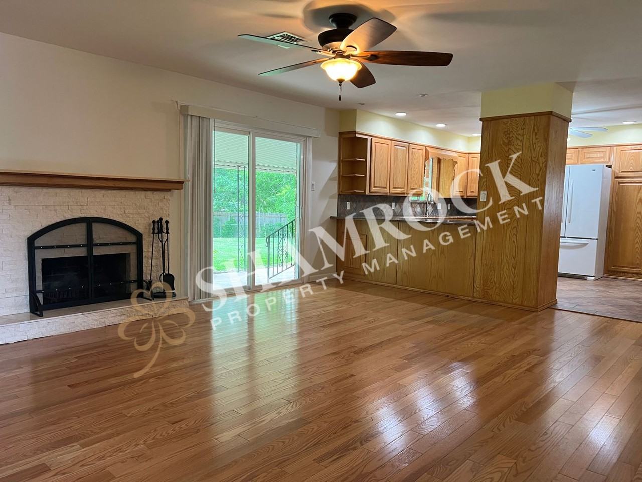 7734 Fairway Rd - Photo 3 of 15