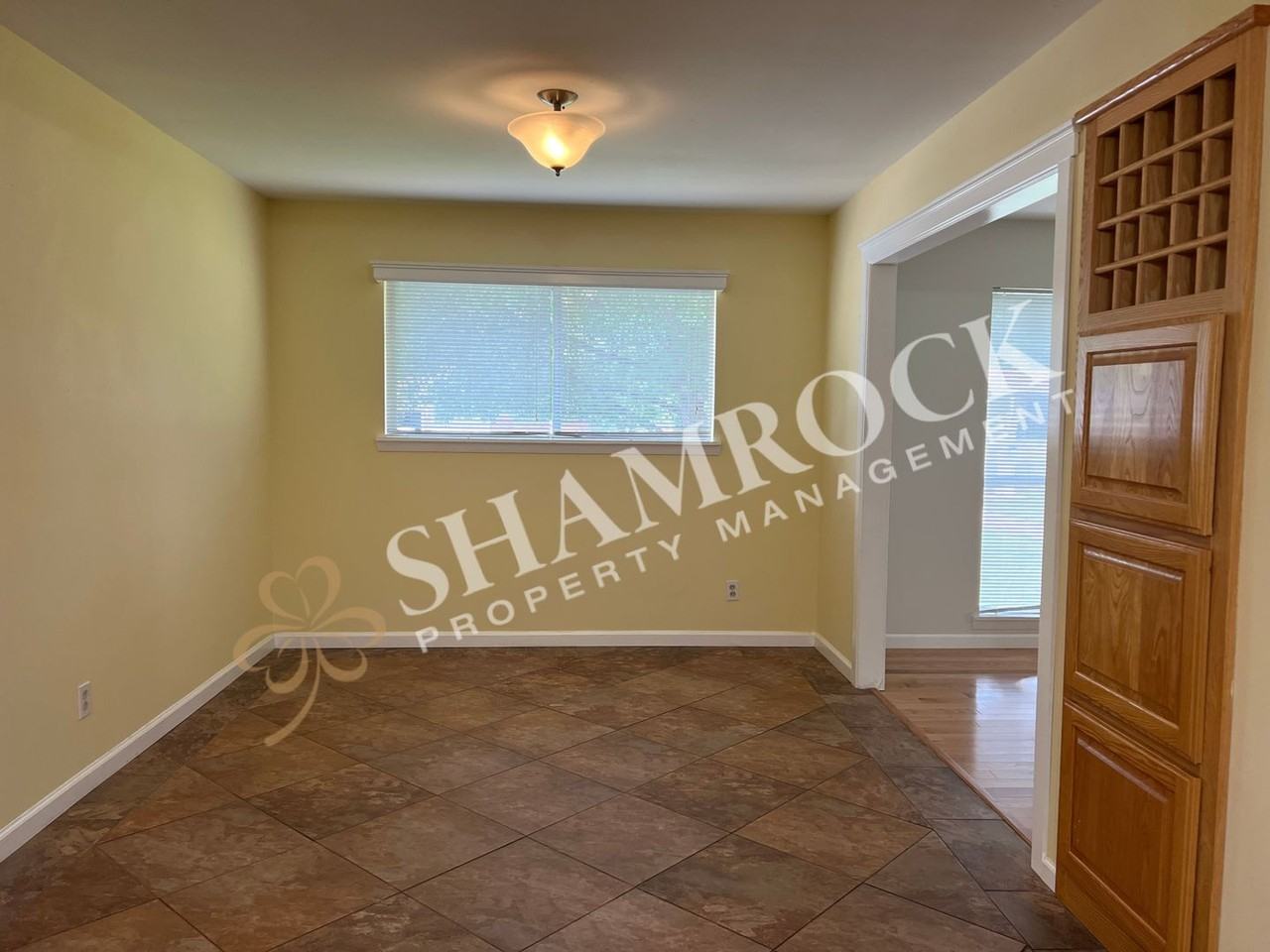 7734 Fairway Rd - Photo 6 of 15