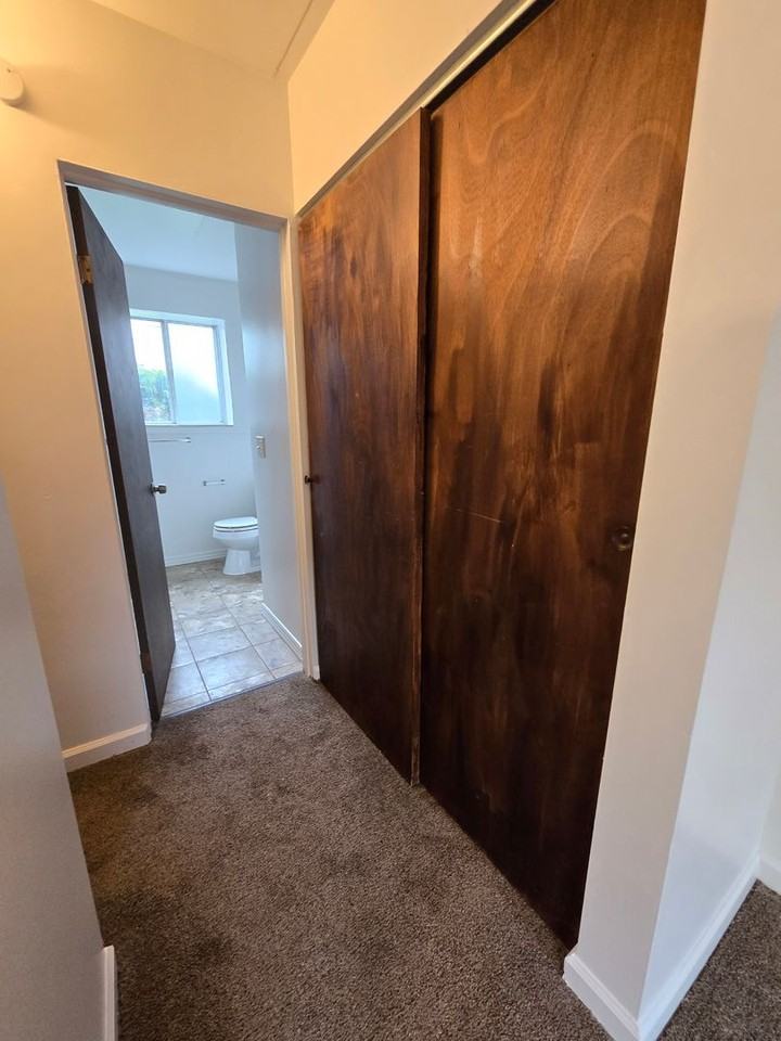 Greenock Manor 2 bedroom 1 bath apartment - Photo 6 of 19