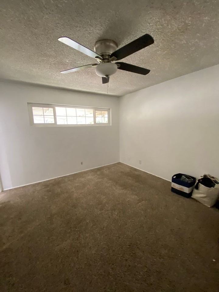 2813 Coventry Dr - Photo 2 of 13