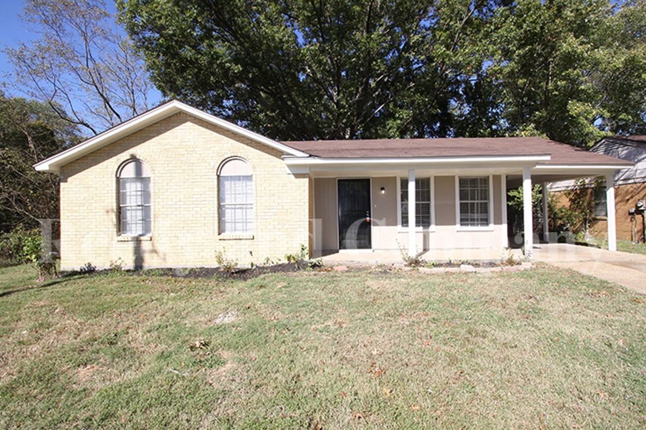 3230 Sweet Springs Dr