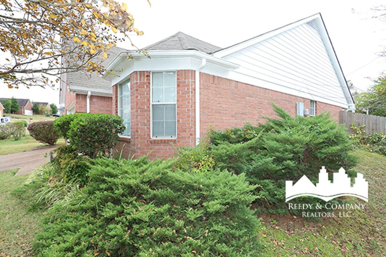 2189 Rocky Stream Dr - Photo 3 of 22