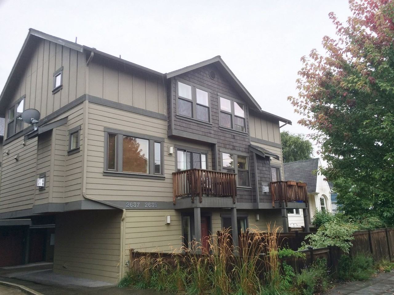 2639 Nw 58th St #B - Photo 3 of 27