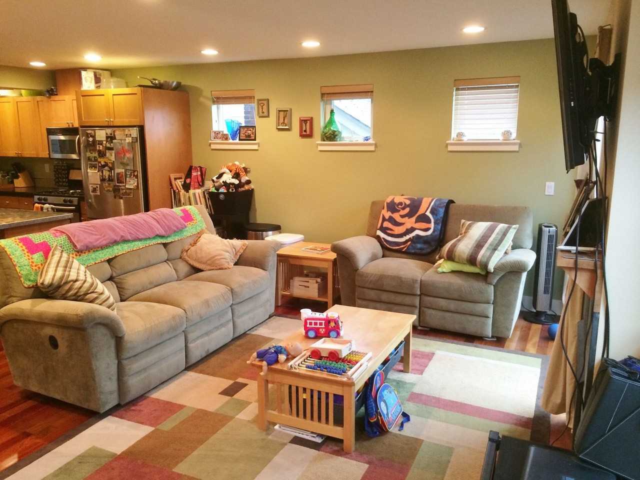 2639 Nw 58th St #B - Photo 5 of 27