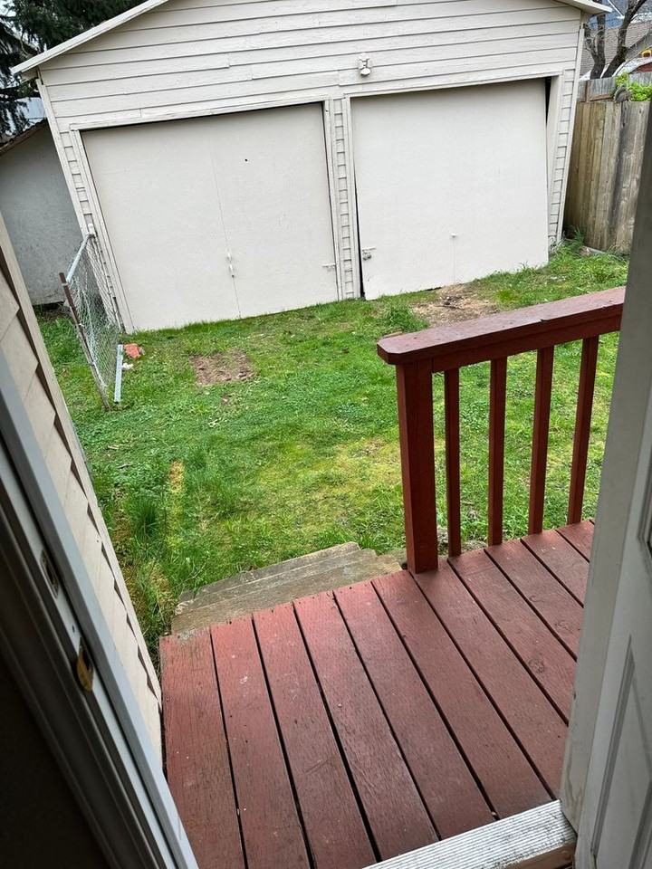 5239 Se Ogden St - Photo 3 of 29