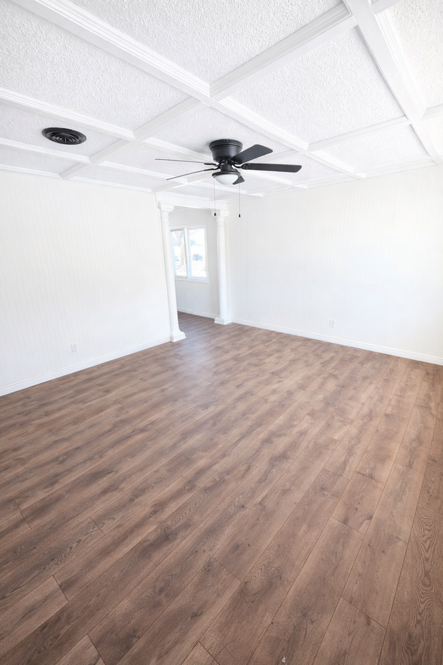 14 W Adams Dr - Photo 2 of 8