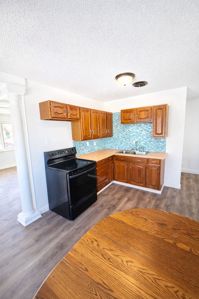 14 W Adams Dr - Photo 3 of 8