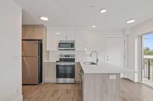 Sunnyside 12 Apartments - Photo 1 of 1