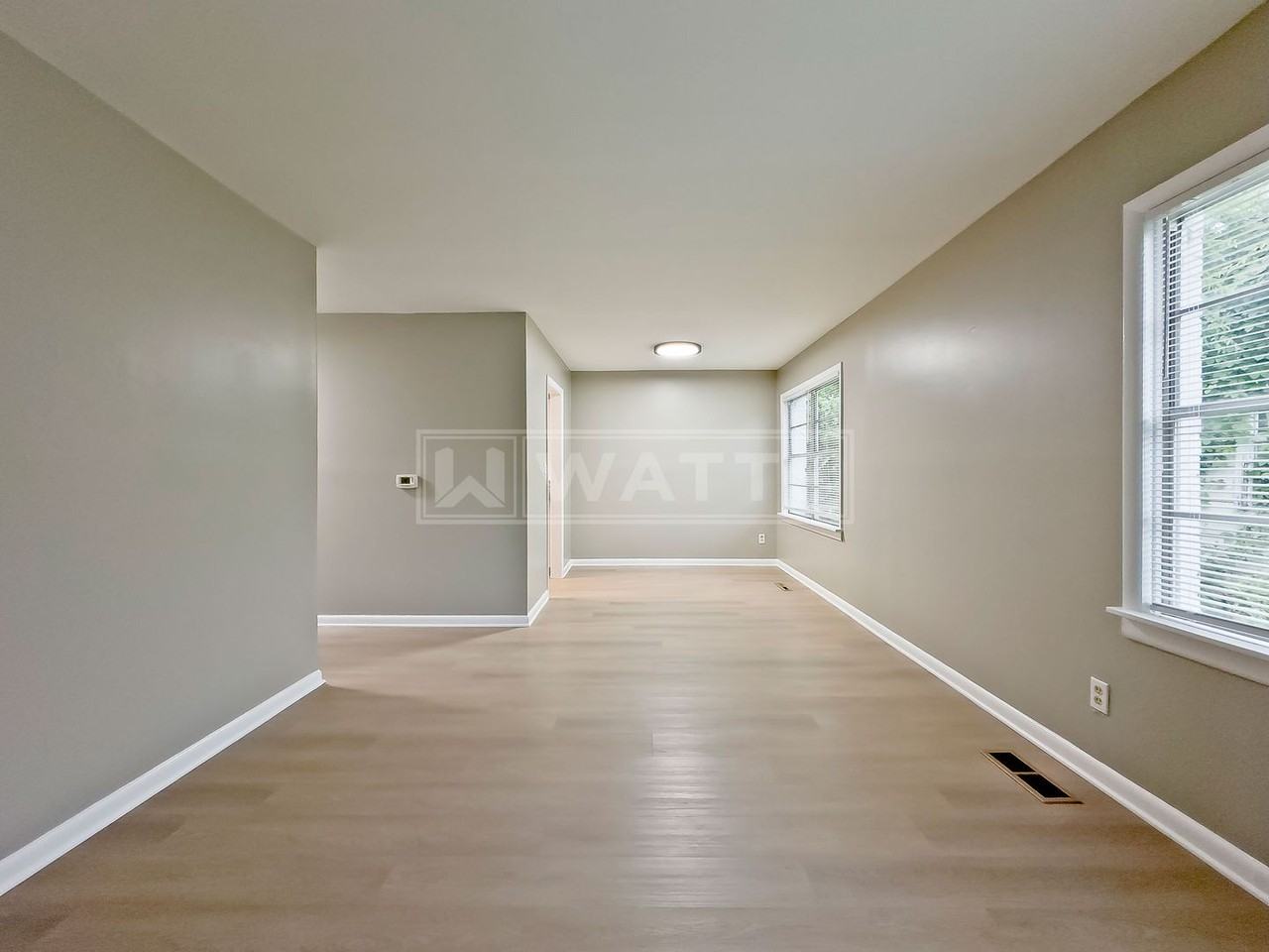 559 63rd St S - Photo 3 of 16