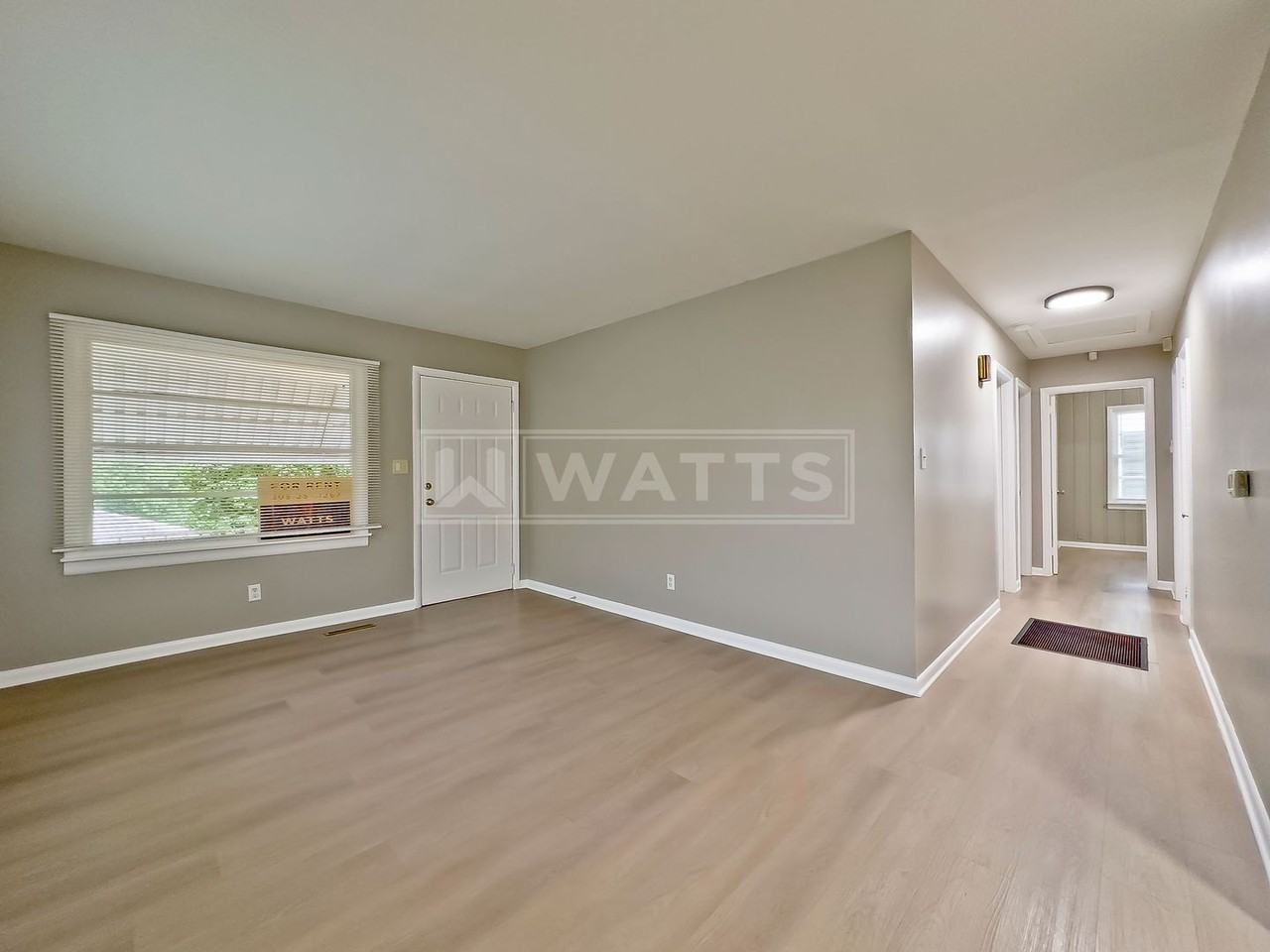 559 63rd St S - Photo 4 of 16