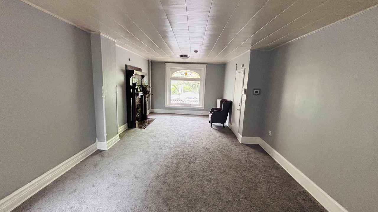 1517 W Turner St - Photo 2 of 21