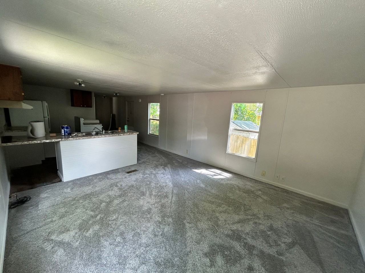 413 1/2 Spink St - Photo 2 of 10