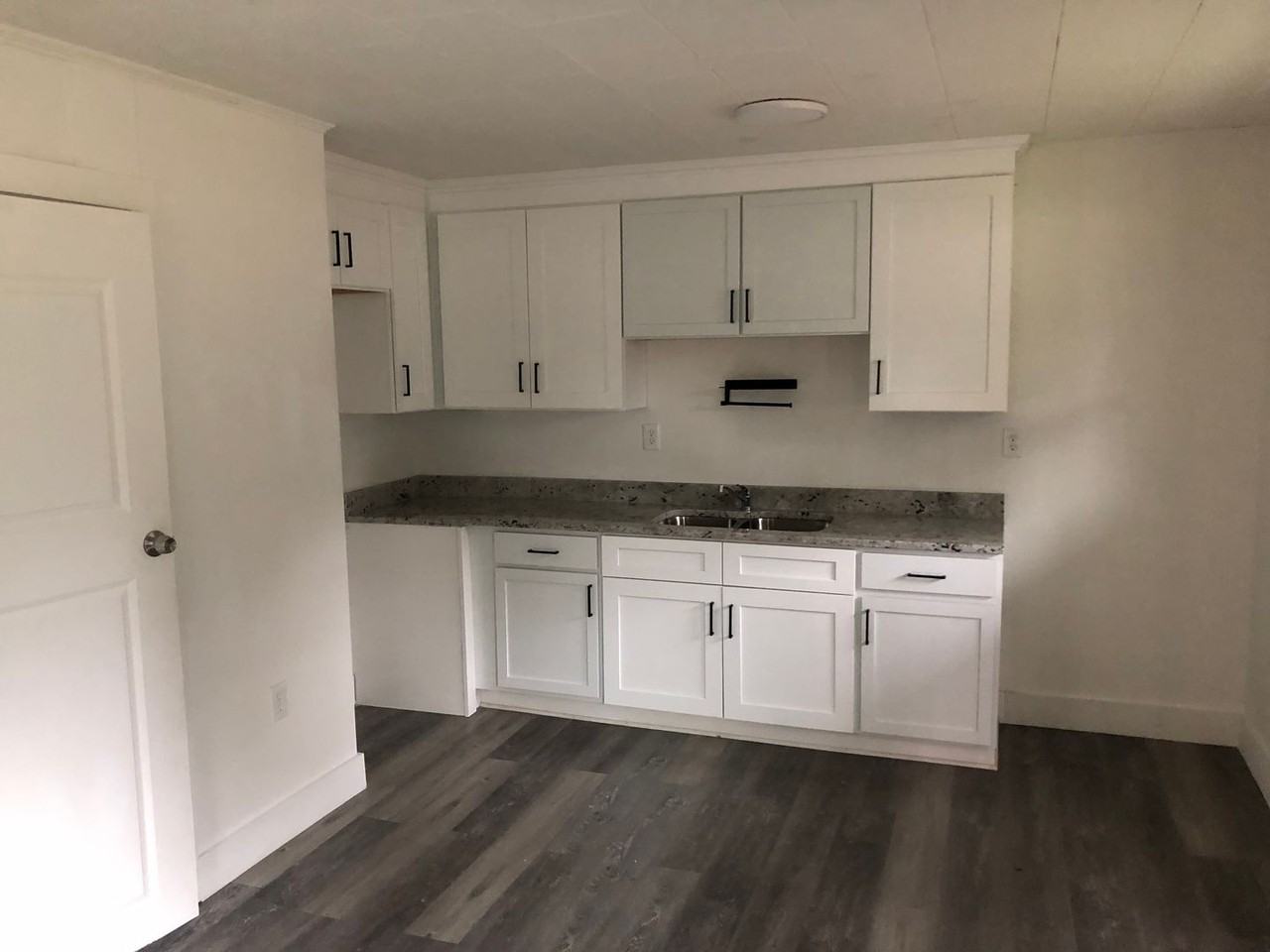 1731 Old Lynwood Cir - Photo 3 of 7