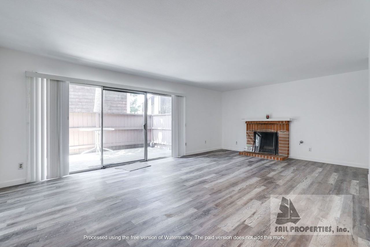 1094 Cabrillo Park Dr #B - Photo 7 of 17