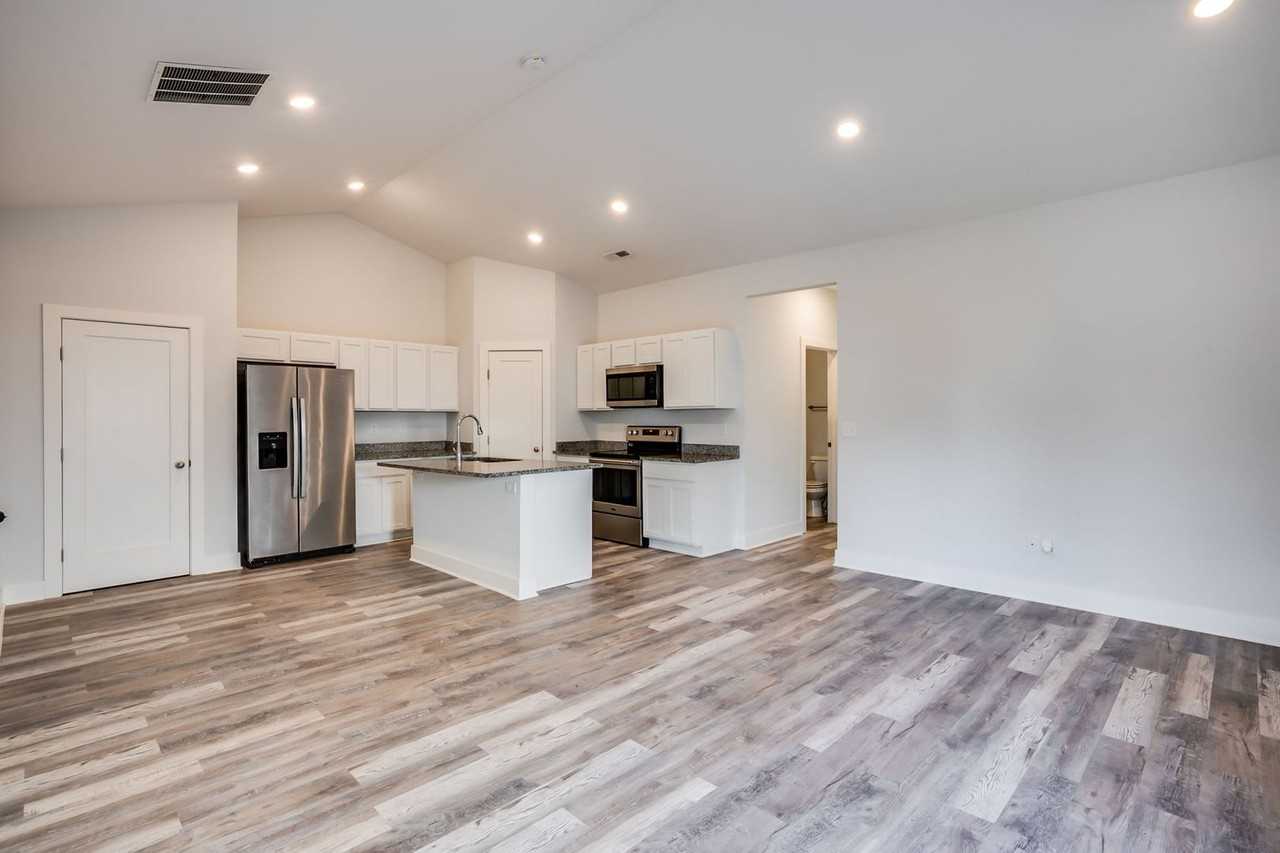 4544 N Froli St - Photo 3 of 12