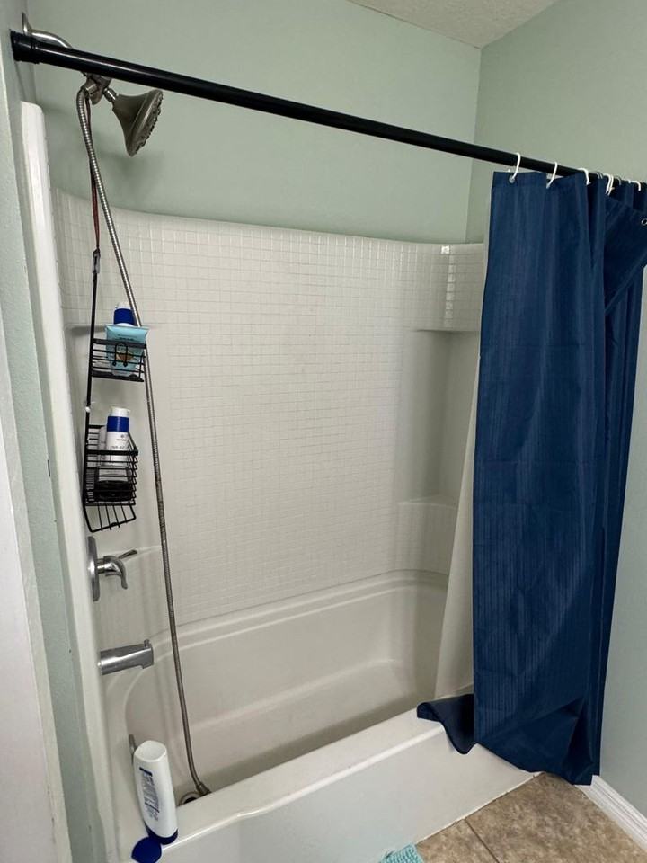 817 Ashentree Dr - Photo 7 of 32