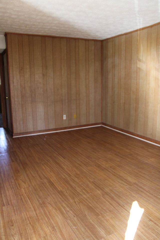 Dallas Gardens Apartments - Photo 4 of 4