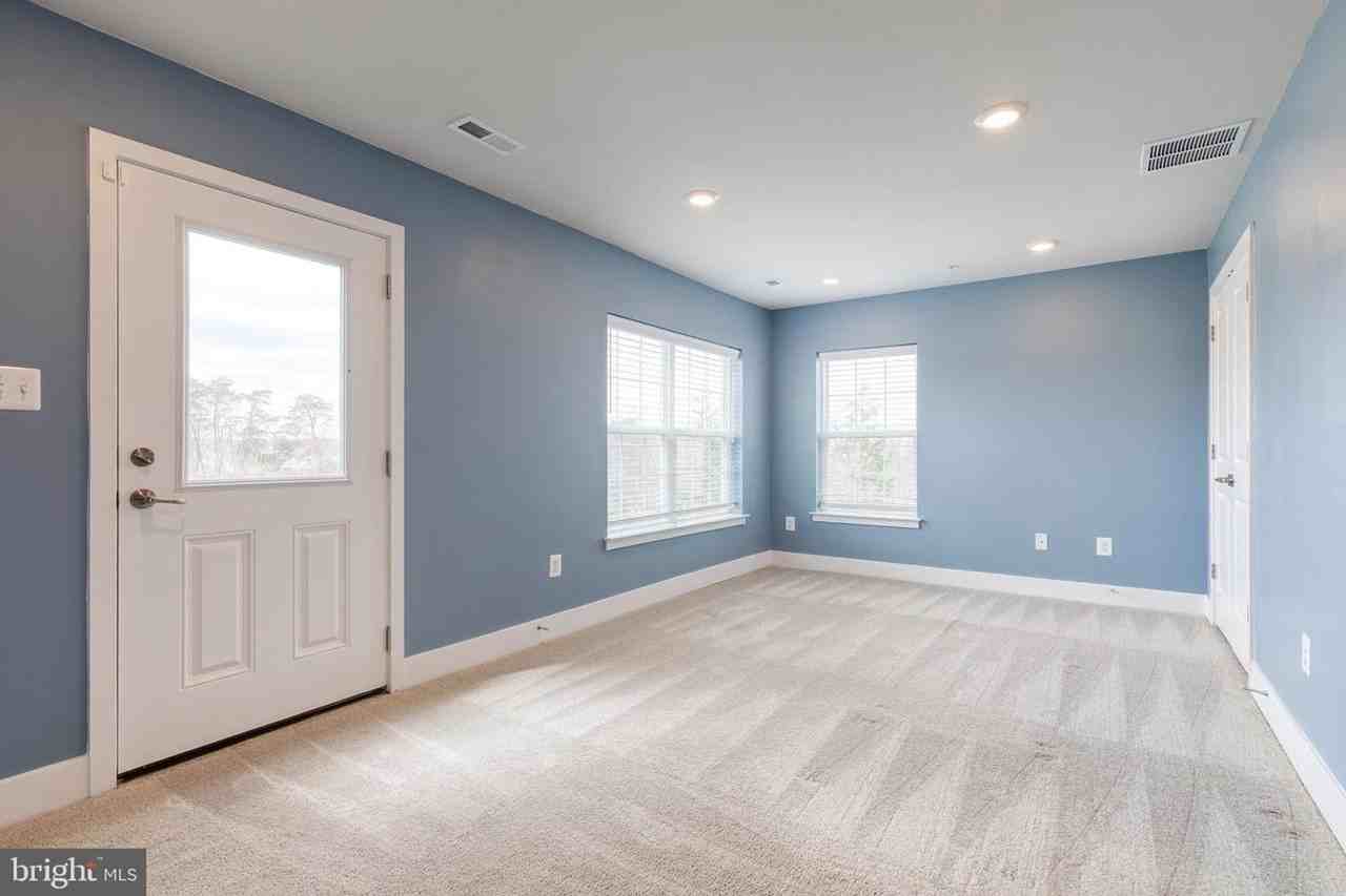 2006 Ivory Brook Rd - Photo 5 of 35