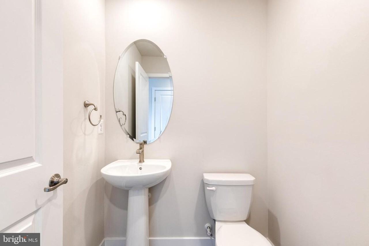 2006 Ivory Brook Rd - Photo 7 of 35