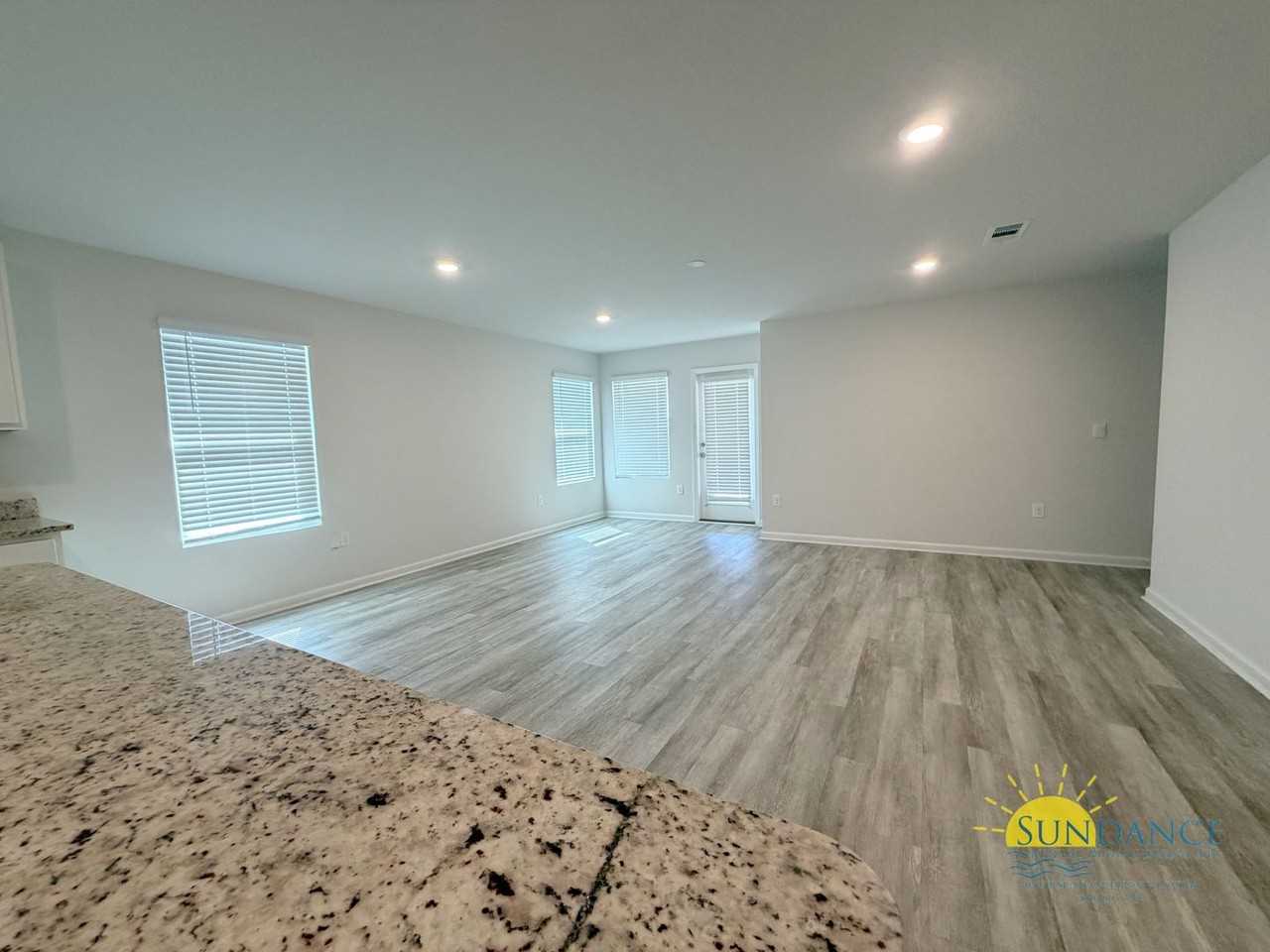 5533 Silverbell Dr - Photo 7 of 26