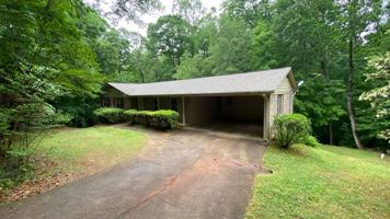 featured image of 375 Segrest Cir