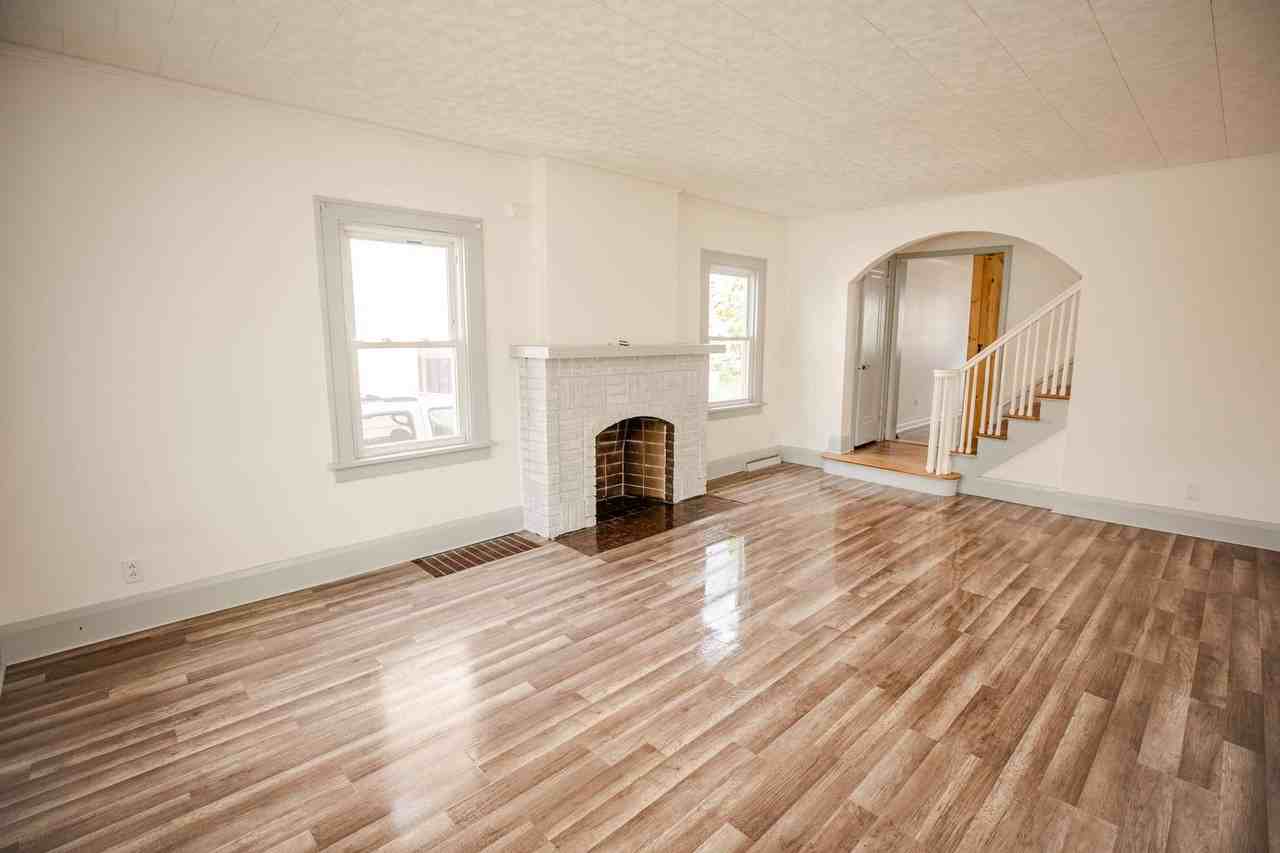 1938 Fernwood Ave - Photo 4 of 32