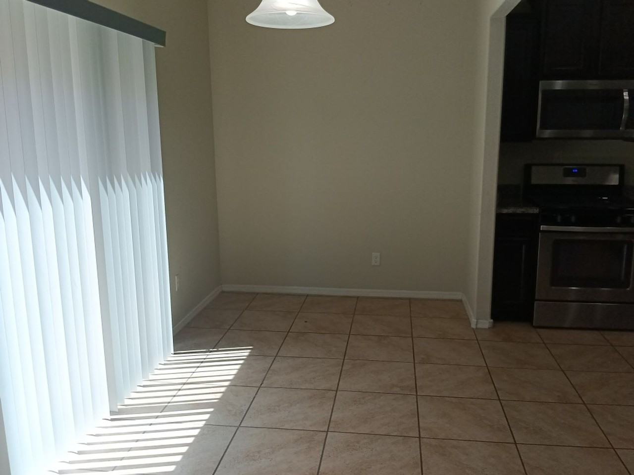 1651 Domino Dr Se - Photo 3 of 20