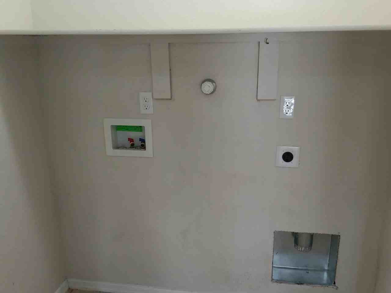 1651 Domino Dr Se - Photo 5 of 20