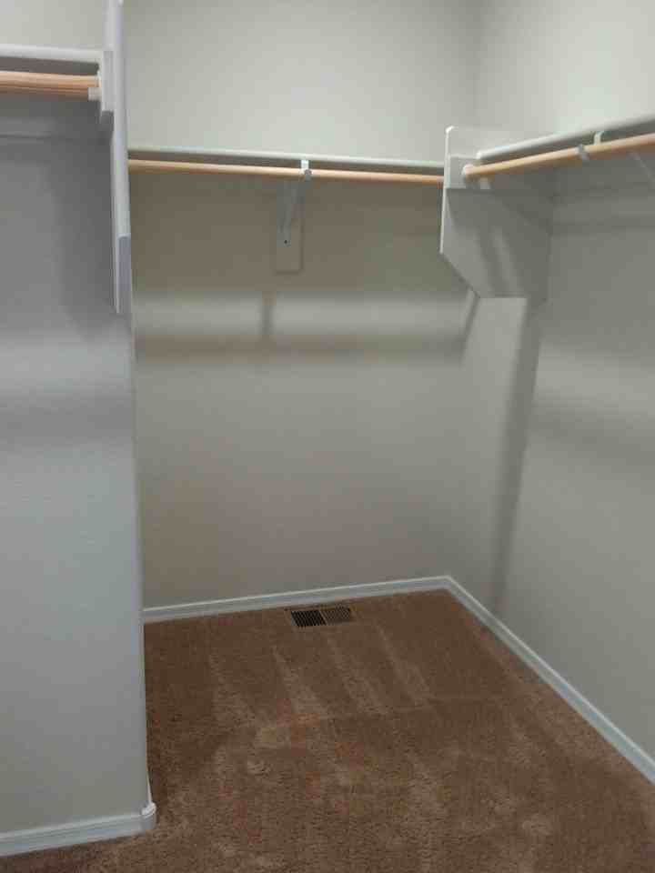 1651 Domino Dr Se - Photo 7 of 20