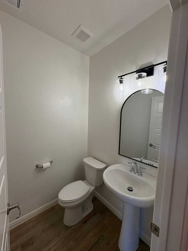391 S Deep Creek Dr - Photo 5 of 13