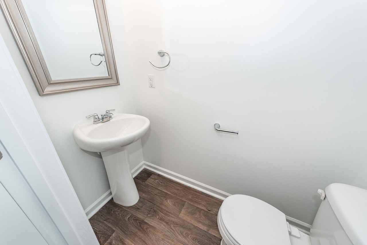 715 Hilchot Dr - Photo 7 of 44