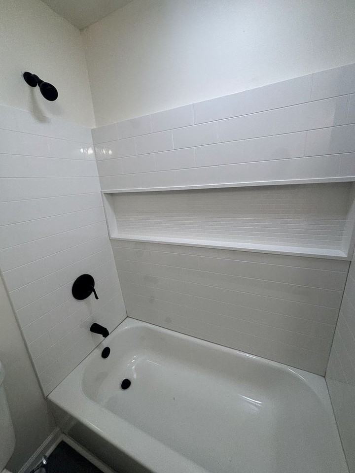 2535 Martin Cir - Photo 4 of 27