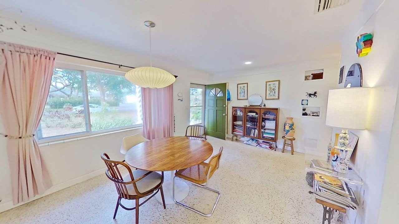 5919 4th Ave N - Photo 4 of 25