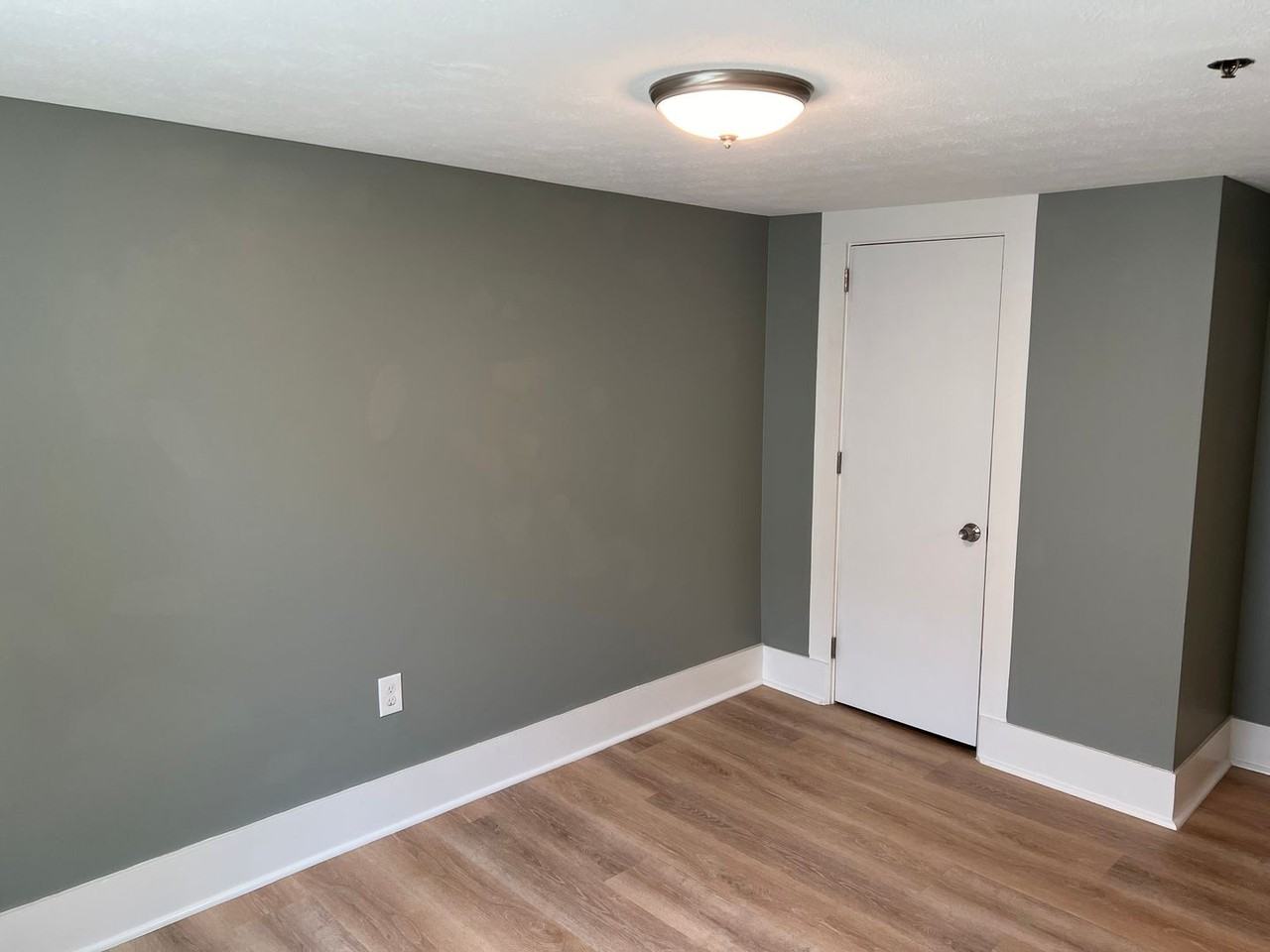 63 Storer St - Photo 7 of 13