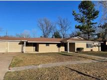 1011 N Harbin Dr - Photo 1 of 1