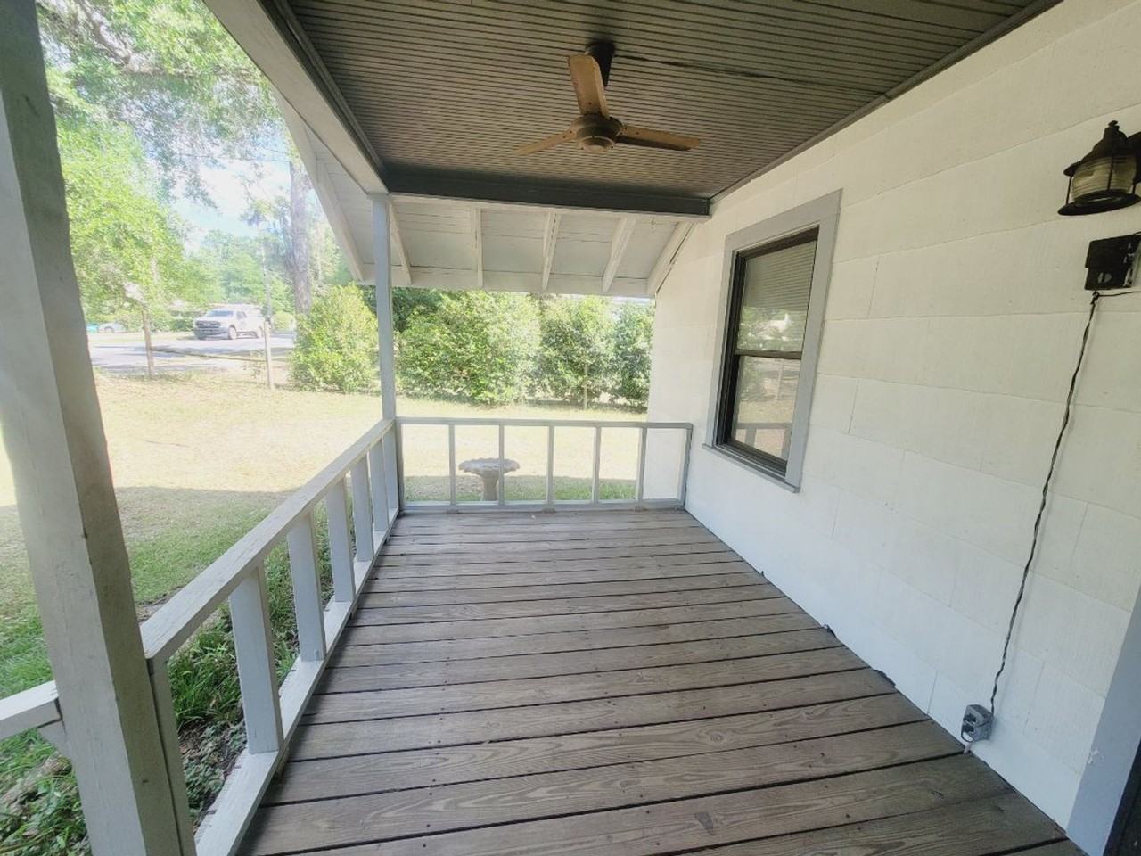 526 N Adams St - Photo 2 of 31