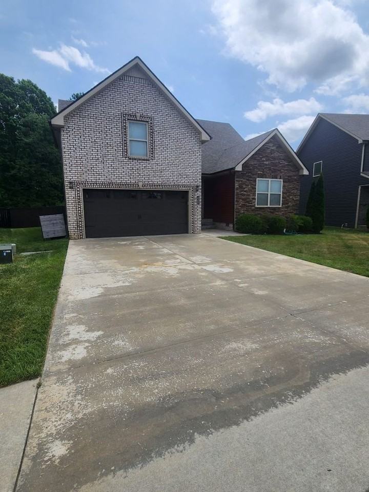1655 Ellie Piper Cir - Photo 3 of 3