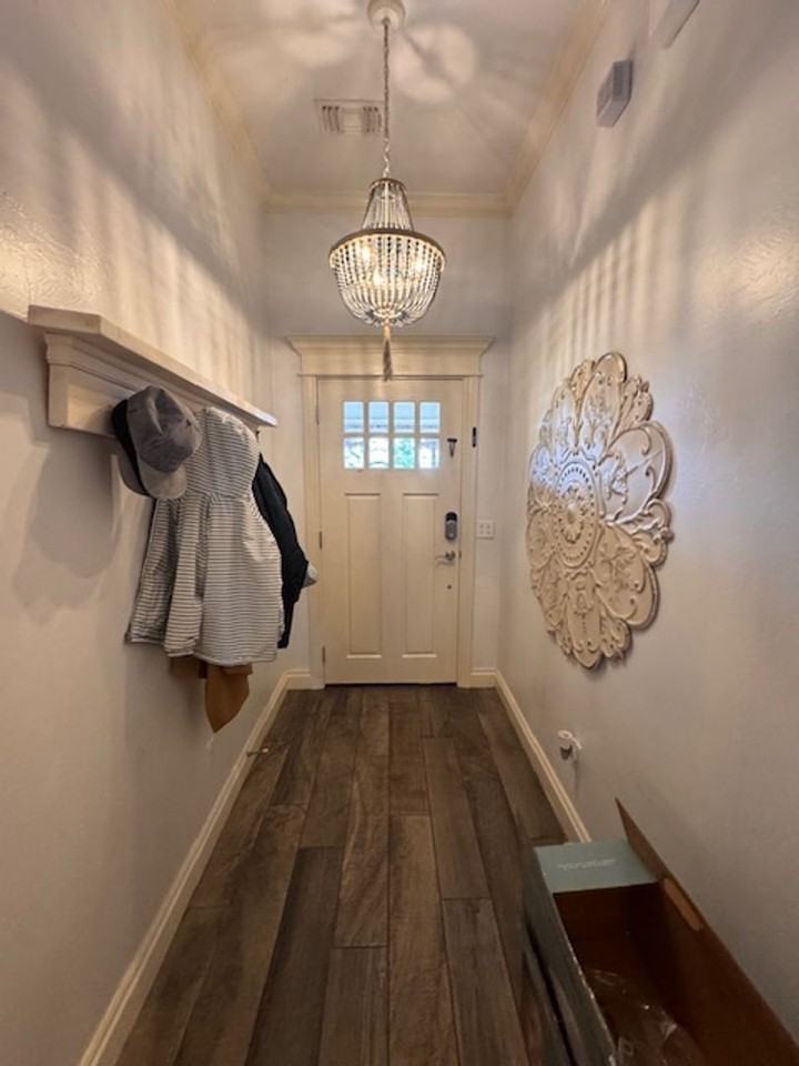 4205 Se 37th St - Photo 2 of 24