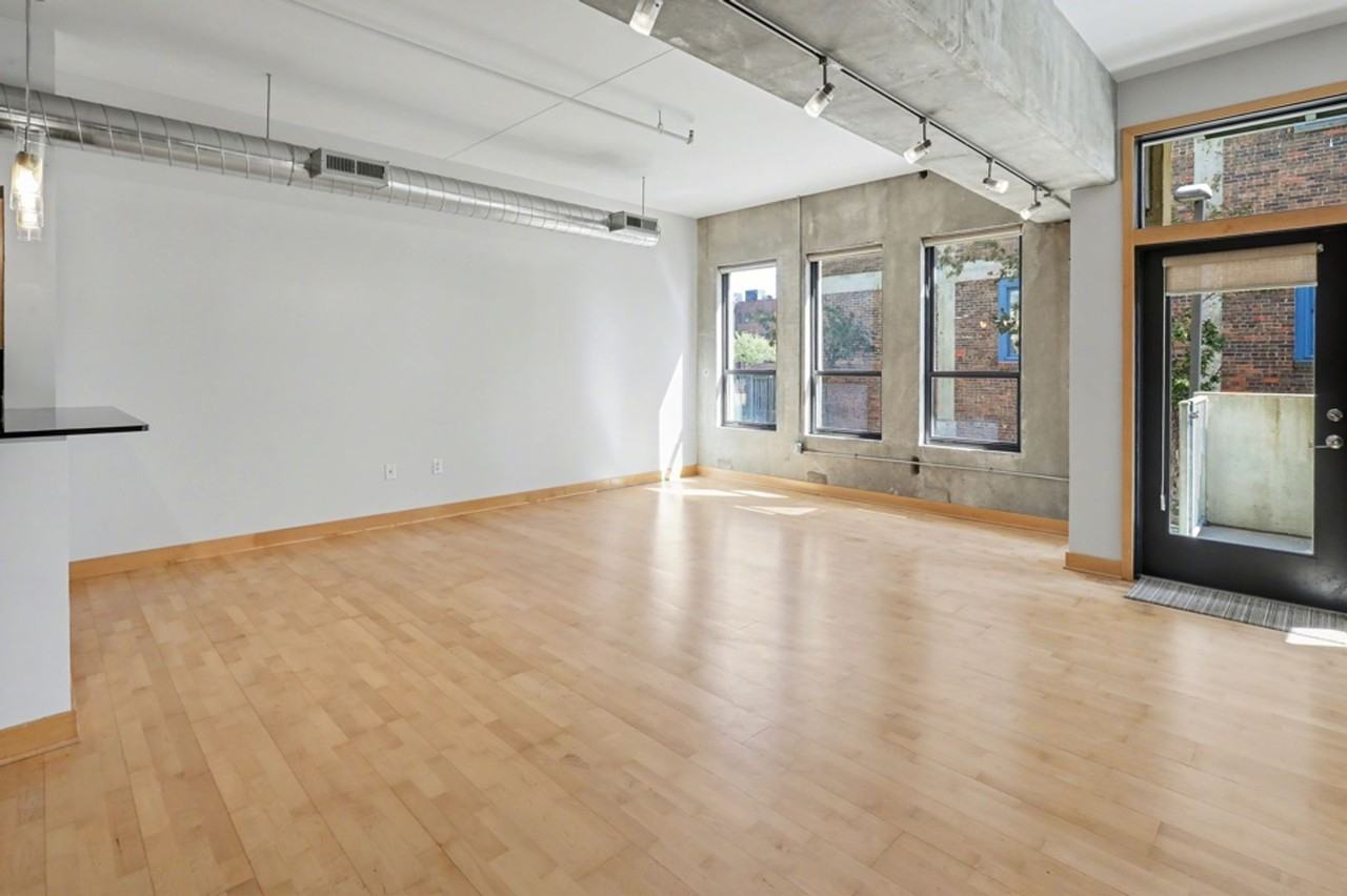 119 4th St #110 - Photo 2 of 21