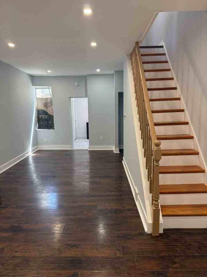 3135 Agate St - Photo 2 of 27