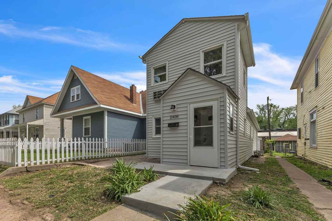2408 Jules St - Photo 2 of 32