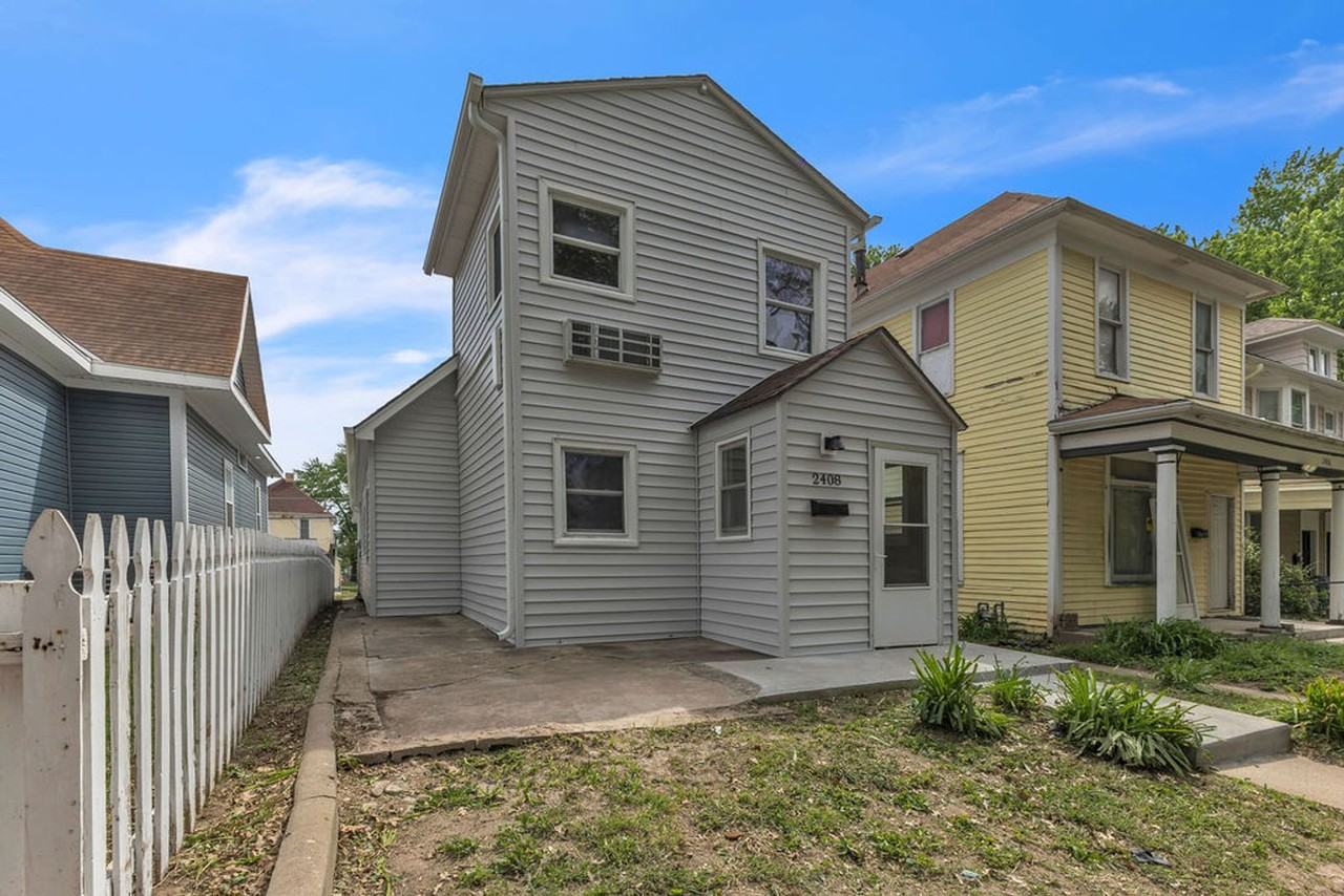 2408 Jules St - Photo 3 of 32