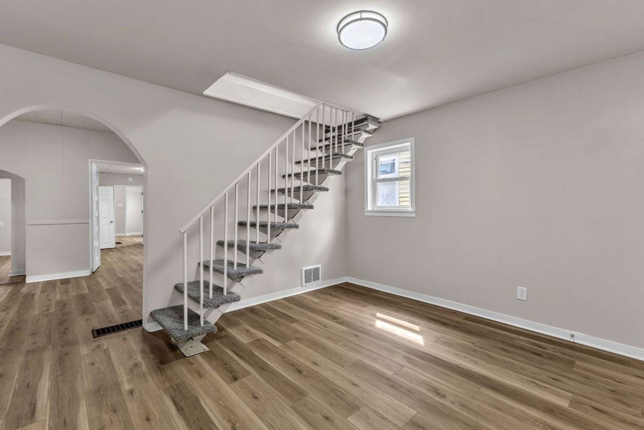 2408 Jules St - Photo 6 of 32