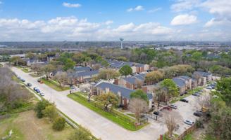 featured image of 1100 Langwick Dr