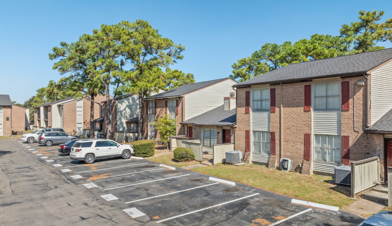 Serena Forest Apartments - Photo 3 of 24