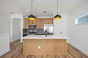 featured image of 8007 Cora St