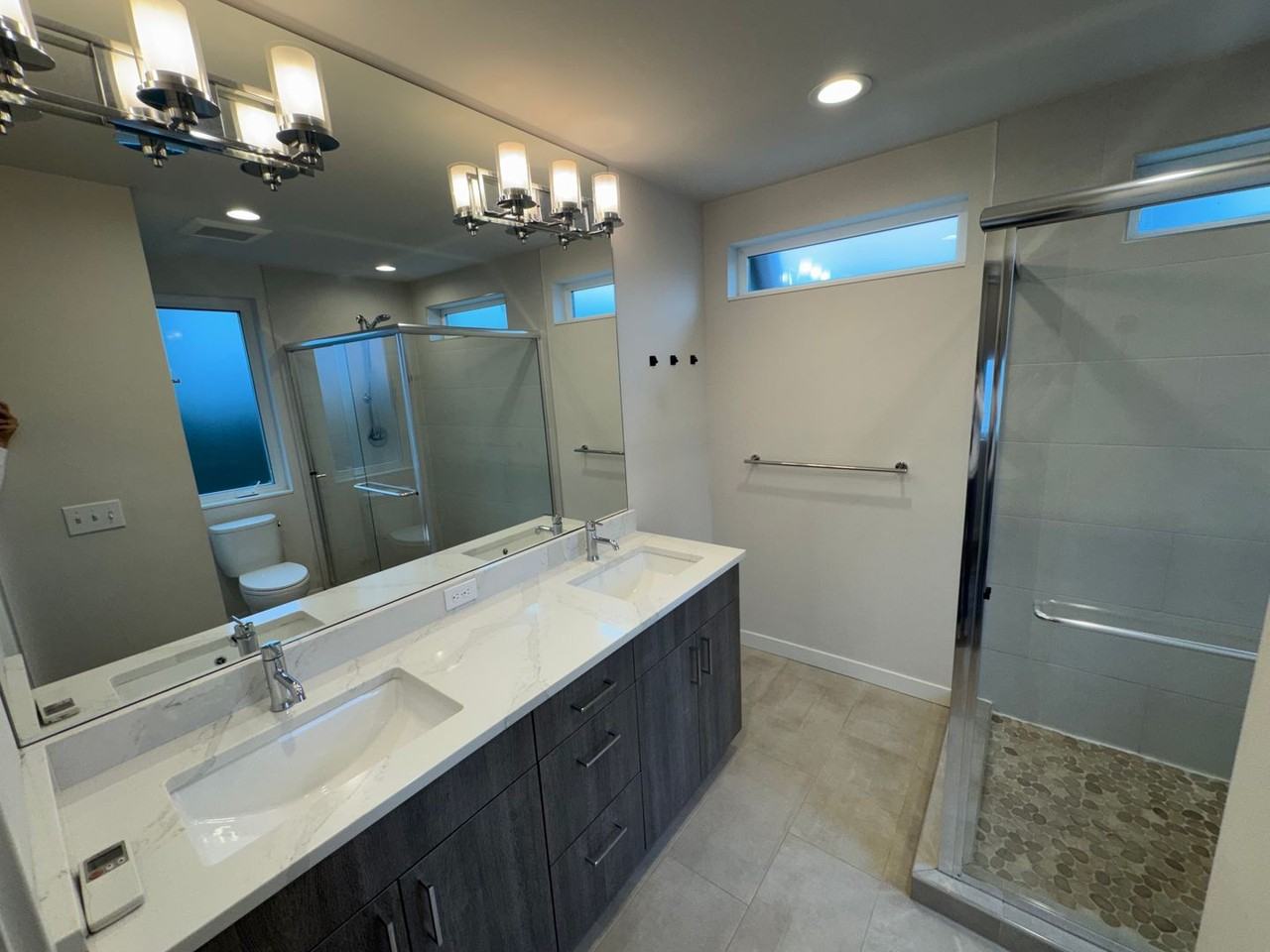 919 N 103rd St #B - Photo 3 of 22