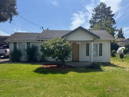 featured image of 1553 Nw Calkins Ave