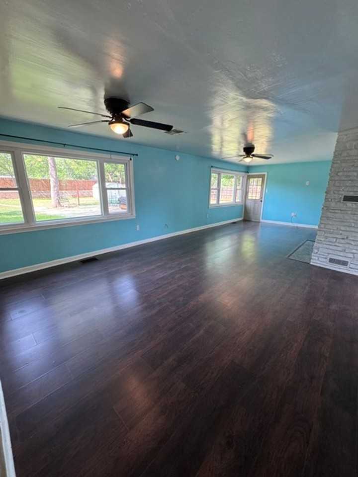 4081 Monticello St - Photo 4 of 20